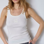 GrannyCC Rib Solid Emb Tank - White - Co'couture