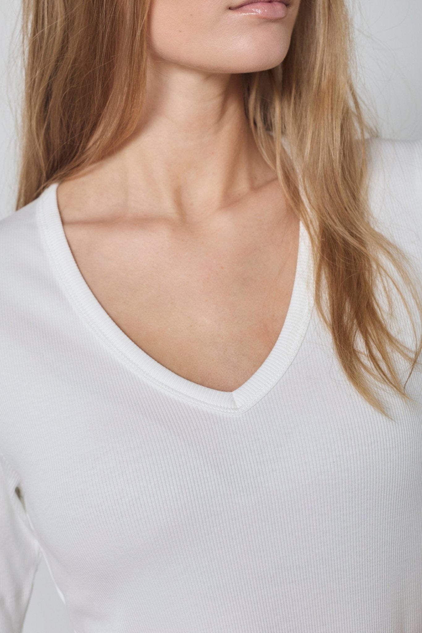 GrannyCC Rib SS V - Tee - Off white - Co'couture