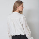 StinaCC Emb Blouse - Off white - Co'couture